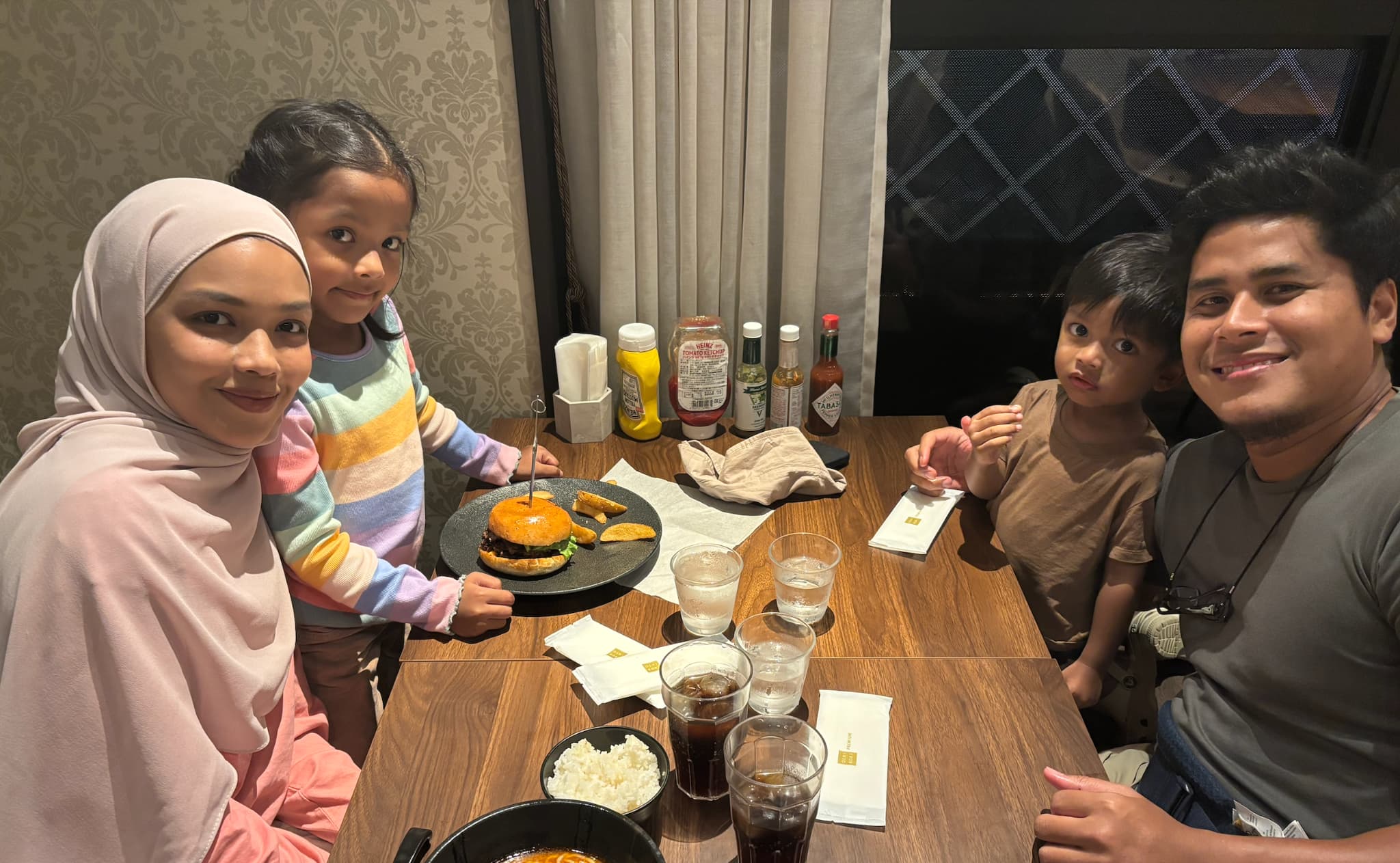 Halal Wagyu Morning Burger · Higashi-Ginza guests